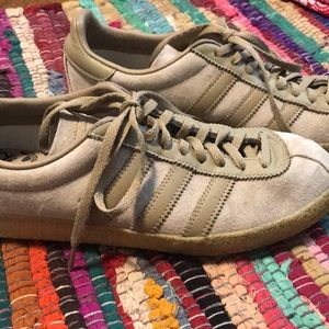 Adidas topanga sneaker